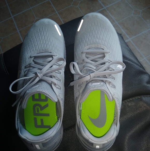 Nike Free women's running shoes - Picture 2 of 5